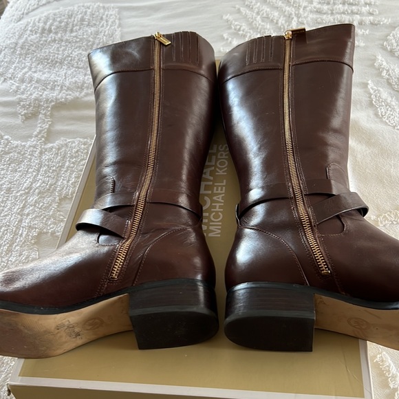 Michael Kors Bryce tall mocha leather boot - Picture 2 of 8